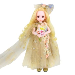 Bonecas 16 Gold Girl Doll 32cm Altura Conjunto Completo 24 Corpo Articulado Móvel Pele Rosa Adorável Brinquedos de Presente de Aniversário para Meninas 230803