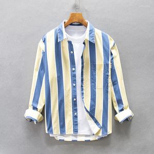 Camisas masculinas casuais outono inverno soltas grandes bolsos azul e amarelo listrado moda algodão tops confortáveis AZ194