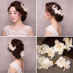 Korea Bridal Hair Combs Clips Girls White Flower Hairbands Wedding Veil Hair Comb Women Dress Banquet Headpieces Headdress Hair Ac266R