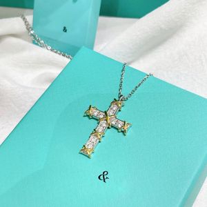 Halsbandsdesigner diamantdesign julklapp smycken temperament mångsidig stil halsband mycket bra