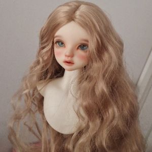 Lalki BJD Doll Wig1/3 1/4 1/6 1/8 Big Faid Hair Many kolorowe peruka Wysoka temperatura drut 230804