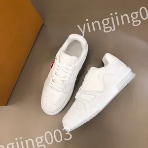 2023 Hot Luxury Trainer Casual Shoes zapatos deportivos golden fashion hombres mujeres zapatos casuales de cuero blanco zapato plano Calidad 39-45 rd220803