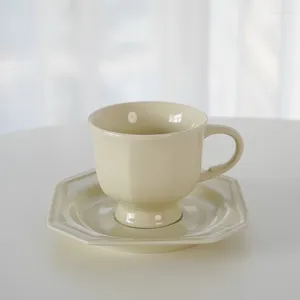 Cups Saucers Reading Ceramic Coffee Cup Yellow Travel Luxury Prime Drink Espresso Tea Saucer Set Kaffeetassen Home Decoration