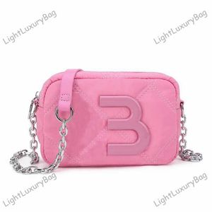 Barbie Bolsa Rosa Designer Espanha Cadeia Bolsa para Câmera Moda Bolsa CrossBody Bim Mini Bolsa Quadrada Feminina Lola Nylon Bolsa de Ombro de Luxo Clássica Bolsa para Celular 230805