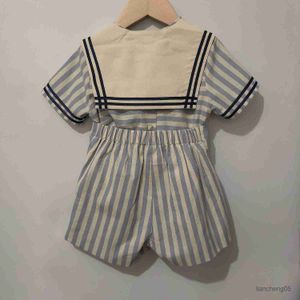 Completi Abbigliamento Bambini Boutique Abbigliamento Ragazzi Ragazze Manica corta Blu a righe Navy Cravatta Set Vintage Cotone Fratelli Vestito Compleanno Abito R230805