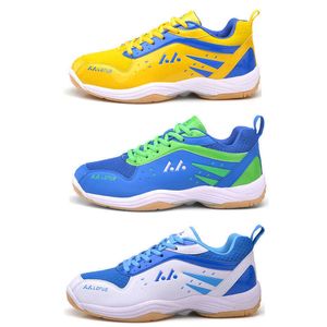 New Badminton Shoes Womens Mens Comfortable Training Shoes Anti Slip Youth Tennis Shoes Yellow Blue White Sports Sneakers