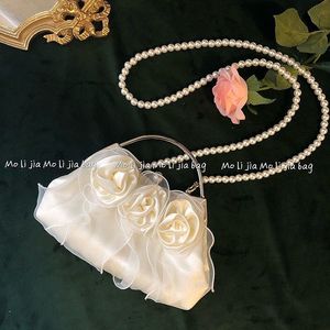 Evening Bags Retro Pearls Purse and Handbags Rose Flower Casual Elegant Fashion Allmatch French Silt Pocket 230804