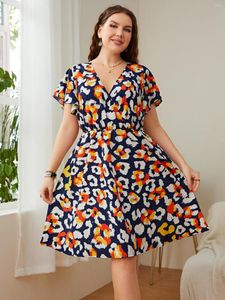 Plus -klänningar stora eleganta kvinnor för fest 2023 Casual Floral Print Summer Short Sleeve Dress Clothing 3XL 4XL