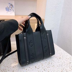 Top Designer Woody Totes Shopping عالية الجودة Canvas حقيبة اليد كروس كتف الكتف السفر Beach Bage Wallet Pags M1