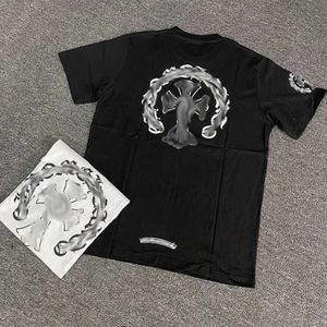 メンズファッションラグジュアリーTシャツデザイナーTシャツ男性女性トップTEESホースシューサンスクリットクロスプリントクラシックコットンTシャツルーズショートスリーブTシャツHQDF