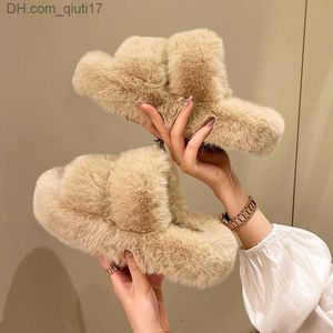 Talltor varma och fluffiga hushållsreglage Kvinnor 2023 New Winter Fur Slider Women's Flat Comfort Fur House Uwabaki Korean Slider Z230809