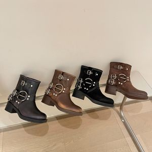 Бренд ботинки максимум версии 2023 пояса с пряжкой толстой каблуки коричневые марки