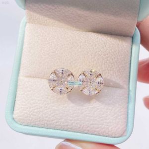 럭셔리 스타일의 새로운 디자인 패션 보석 14K Real Solid Gold Marquise+Princess Cut VVS Moissanite Stud Earrings