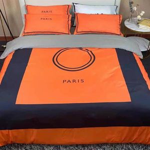 Cotton Bedding Sets 4pcs Comfortable Designer Letter Strip Printing BedClothes Pillow Case Sheet Adult Soft Queen Size Comforter C275K