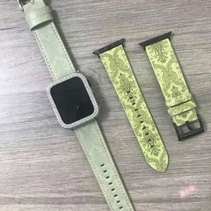 Tasarımcı Saat Aksesuarları Saat Bantları Desenli Mektup G Apple Watch Strap 44 45 42 41 40 38 49 mm PU Deri Serisi Serisi 8 7 SE 6 5 4 3 2 1 Saat Bandı