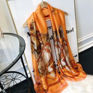 Berömd designer MS Xin Design Gift High Quality 100 Silk Scarf Size 180x90cm Gratis leverans Buu4