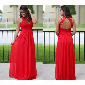 2023 Sexy Red Country A Line Abiti da damigella d'onore Illusion Pizzo Chiffon Sleeveelss Cheap Beach Sexy Backless Piano Lunghezza Maxi Abito Abiti da ballo