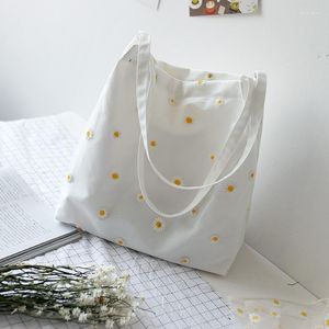 Abendtaschen Mini-Schultertasche für Damen, weibliche Shopper-Tasche, Nischen-Designer-Handtasche, niedliche Stickerei mit Gänseblümchen, kleine Canvas-Tasche