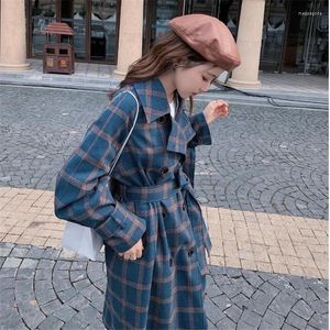 Kopa damska płaszcza krucha Windbreaker elegancka elegancka odzież wiejska z średniej długości z paskiem Spring Autumn British Style luźne nad kolanem