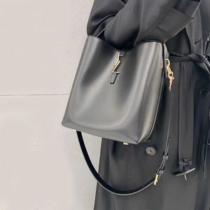 Modepåsar designers hink väska dragkvinnor läder axelväska glänsande handväskor handväska plånbok kvinnlig svart stor shopping handväska messenger crossbody väskor