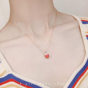 Naszyjniki wisiorek słodkie i urocze dziewczęta serce lato mały truskawkowy naszyjnik Choker Koreańskie dzikie studenci biżuteria na szyję