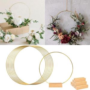 Dekorativa blommor 15-40 cm Guldmetallbåge Wreath Round Iron Ring med träliv för hemhängande dekorationer Diy Garland Wedding Table