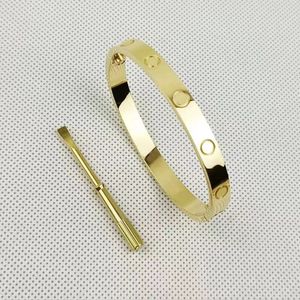 Designerarmband Guldarmband Jewlery Designer för kvinnor Diamond Armband Titanium Steel Bangle Gold-Plated Never Fading Nonallergic, Gold/Silver/Rose