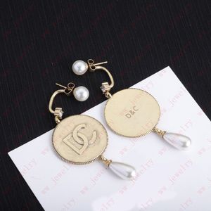 Jewelry Designer Brass material Pearl Zircon Alphabet geometric circular pendant for women Charm earrings, fashion personality pieces, Christmas, Valentine's Day