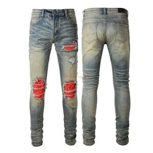 Designerkleidung Amires Jeans Denim Hosen Amies Trendy Modische Herren Rote Falten-Patch-Jeans mit Löchern Cashew-Blumen-Patch927