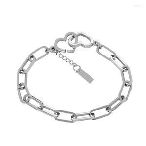 Link Bracelets Beautiful Heart-Shaped Bracelet Stainless Steel Construction For Long-Lasting