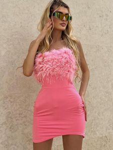 Lässige Kleider 2023 Sommer Frauen Rosa Plüsch Slash Neck Ärmelloses Rückenfreies Mini Sexy Kleid Hotsweet Abend Outfits