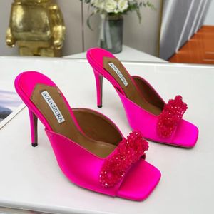 Crystal lnterlocking stiletto slippers mules Silk leather outsole Pumps Women's Party evening shoes luxury designers high heels factory footwear 35-42 with box