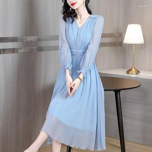 Casual Dresses Blue Silk Long-Sleeved Dress For Spring Women's 2023 High-Mulberry Mesh Stitching Shows Thin And Long Skirt