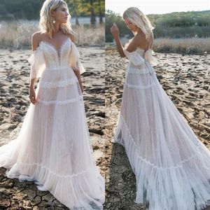 2020 Modest Bohemian Spaghetti Backless Pick up Half Sleeve A Line Wedding Dresses Lace Wedding Gowns Sweep Train Bridal Gown300J