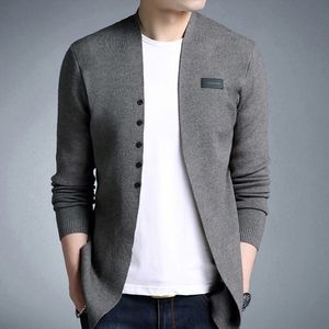 Men's Sweaters Men Spring Autumn Fashion Thin Sweater Coats Men Slim Fit V-Neck Cardigan Clothing Male Casual Knitted Jackets 230807
