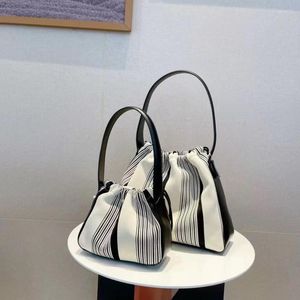 Вечерние сумки летние высококачественные полосатые струны холст ковша сумки женская сумочка с большой емкостью.