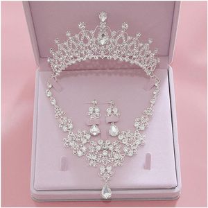 Bling Bling Set Seti Kraliyetler Kolye Küpeler Alaşım Kristal Pualanlar Demik Gelin Mücevher Aksesuarları Düğün Tiaras başlıkları Suit232n