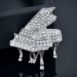 Pins Brooches Trend Trend Rose Flower Piano Wings Brooch для женщин синий зеленый розовый кубический циркон штифт 2022 аксессуары Boho 004 LK6 HKD230807