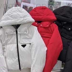 Women's Down Parkas Designer Samma typ av kort avslappnad lös triangulär logotyp huva 90 Vit gåsjacka i P Shop Autumn and Winter 22 M4F7