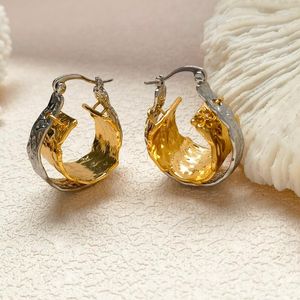 Orecchini pendenti XIALUOKE Anello orecchio vintage geometrico irregolare in metallo a contrasto di colore per le donne Personalità Fashion Hoop