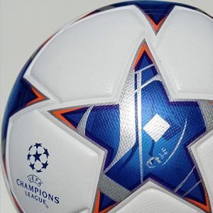 Tamanhos oficiais da bola de futebol dos últimos 23 24 da temporada de bolas de futebol para torneios europeus seniores