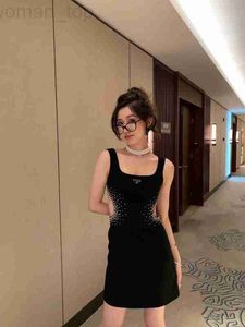 Basic & Casual Dresses Designer 2023 Summer New Product P Family Classic Letter Triangle Beaded Water Diamond Hollow out Slim Fit Tank Top Dress SZV2