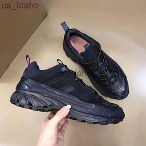 فستان مصمم أحذية الرجال أحذية رياضية طباعة أحذية أحذية خمر مخططة المدربين Arthur Sneaker Outdoor Platform Shoe مع Box J230807