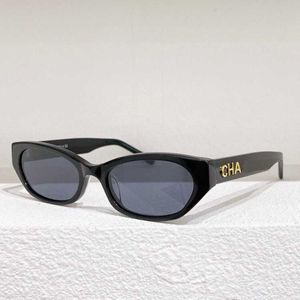 622S S Modedesigner 55% kleiner roter Augenstil A71280 Frauen Sonnenbrille Brille DI