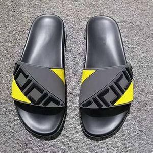 Casual Shoes Singapore Cambodia Vietnam Beach Sandaler bär modemärke Hem Letter Printing Thick Bottomed Anti-Scid Sandals