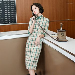 Vestuário étnico camurça de comprimento médio verde Cheongsam xadrez literário manga média vestido de noite estilo tradicional chinês fresco Qipao para mulheres