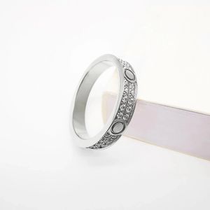 جديد عالي الجودة مصمم التصميم Titanium Band Rings Classic Jewelry Men and Women Rings Rings