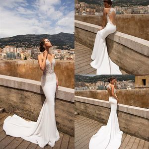 Sexig Berta Mermaid Wedding Dresses Sheer Jewel Neck Lace Appliqued Beads Country Bridal Gowns Sweep Train Backless Beach Wedding D158V