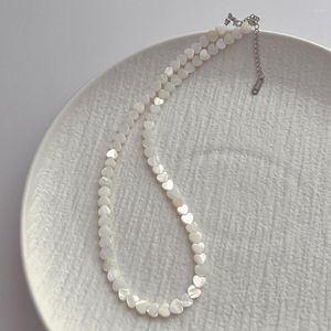 Girocollo Design minimalista 6mm Conchiglia naturale Collana a catena con cuore d'amore Collare da donna in stile vacanza al mare