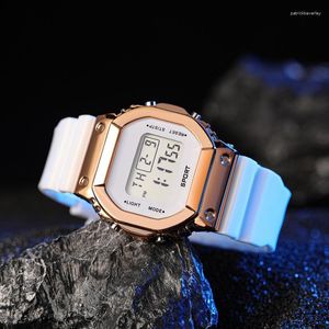 Zegarek na rękę sdotter 2023 Sport Digital Square Watch Luminous Dial swobodne modne zegar gumowy pasek na zewnątrz modny dla mężczyzn b